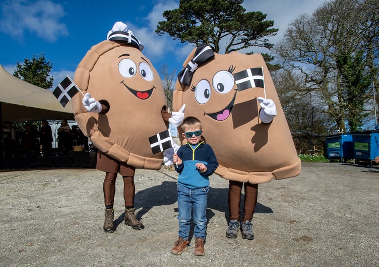 Mr and Mrs Pasty make a new friend at the Global Pasty Championships, Lost Gardens of Heligan