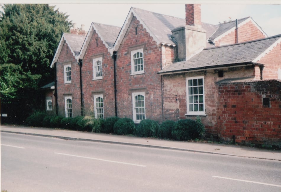 <p>Nobel Prize winner Sir Owen Richardson lived at Chandos Lodge in Alton.</p>