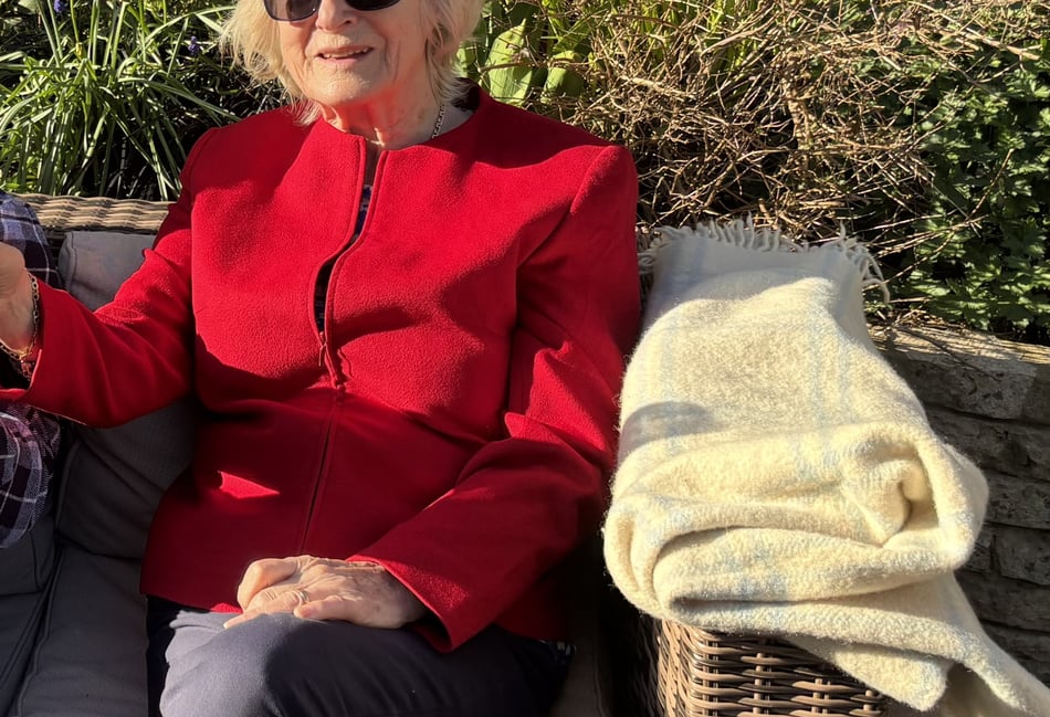 <p>Peta Sutherland, 85, is recovering after tripping on the pavement at Normandy Street in Alton.</p>