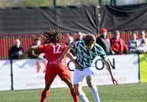 Farnham Town's winning run ends with narrow defeat at Southern League Premier South leaders Walton & Hersham