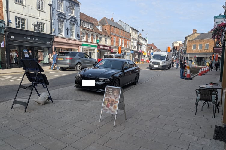 Farnham West Street delivery bay