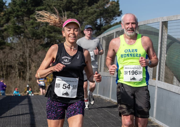 Collette Clements (54) and Steve Phillips (196). (Picture: Paul Williams)