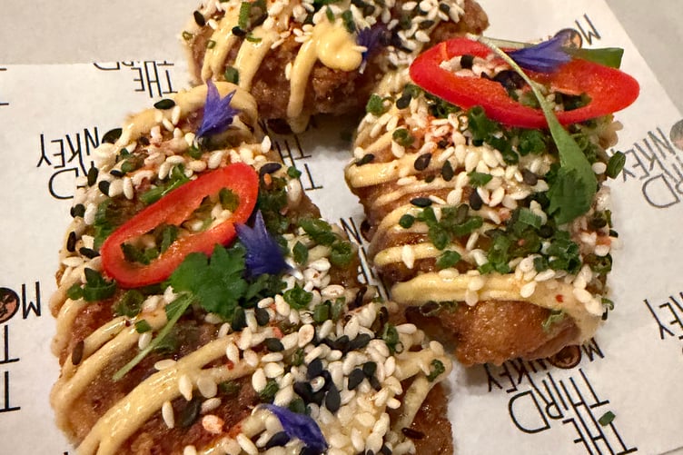 The honey-glazed chicken starter.