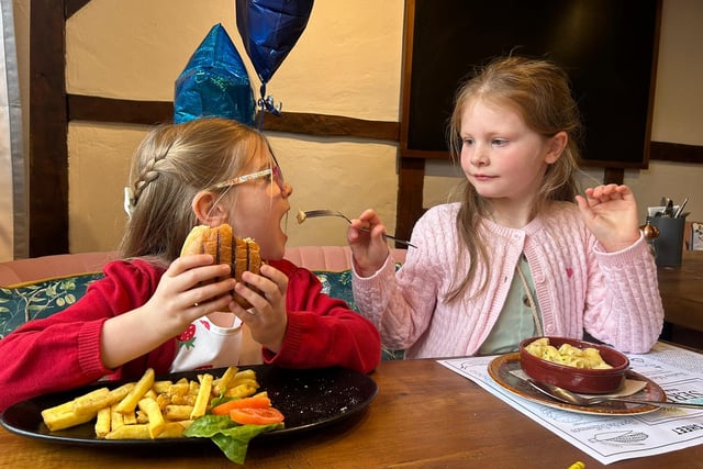 Restaurant offers free children’s meals amid roadworks disruption