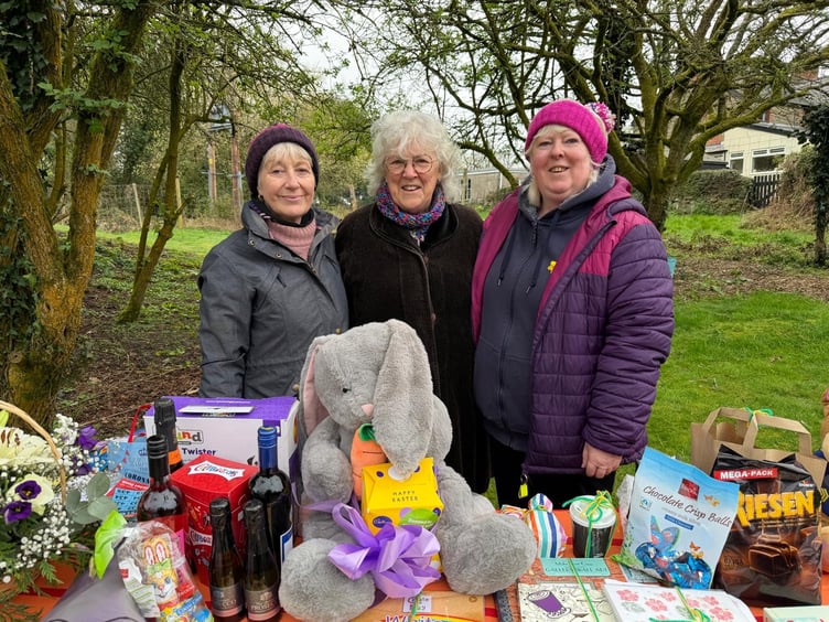 (L2R) Kirsty, Glenys and Angela