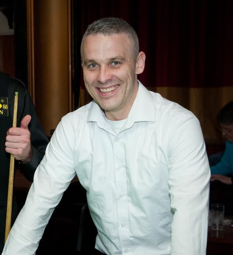 Rob Donohoe won on the black ball in a 3-2 thriller against Darren Ridgers to claim a place in the singles final (Photo: Tim Hudson)