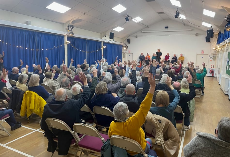 <p>Support for the GP surgery plans was evident at the meeting of Elstead Parish Council.</p>