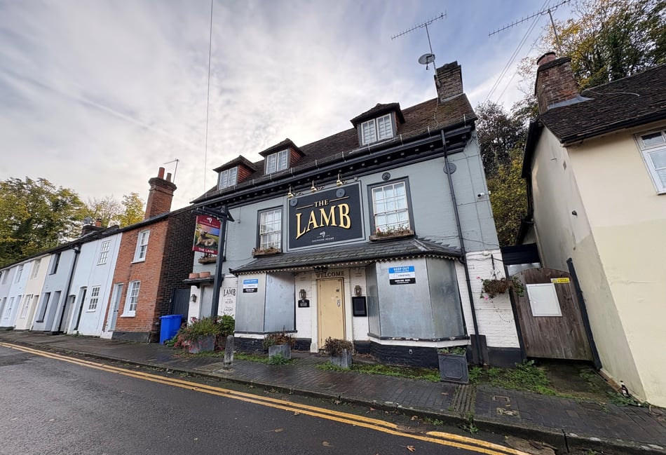 Farnham pub set for auction with £320,000 guide price