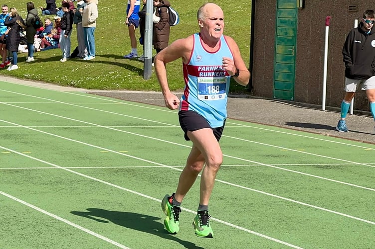 Justin Clarke finishes strongly at the Salisbury ten-mile race