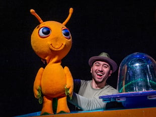 Picture book for toddlers to come alive on stage