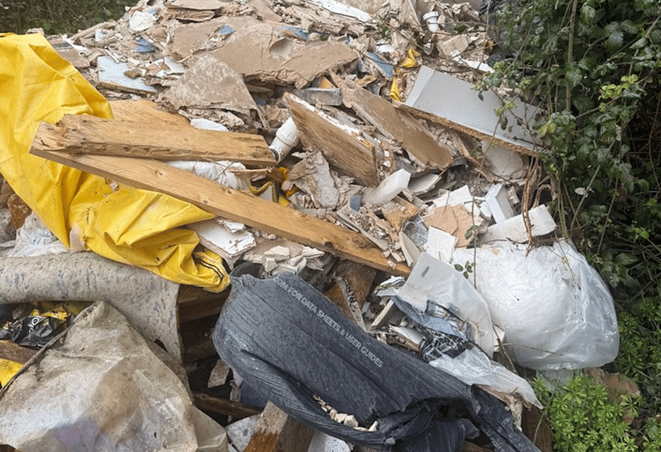 <p>The asbestos dumped by Selborne Road near Alton (East Hampshire District Council).</p>