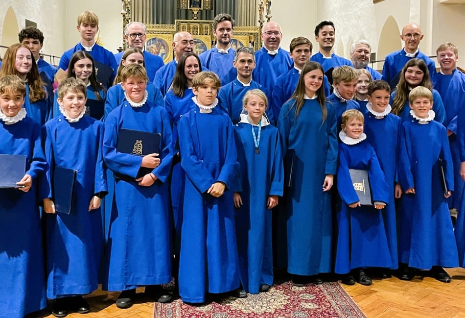 <p>Choir of St Thomas-on-the-Bourne Church.</p>