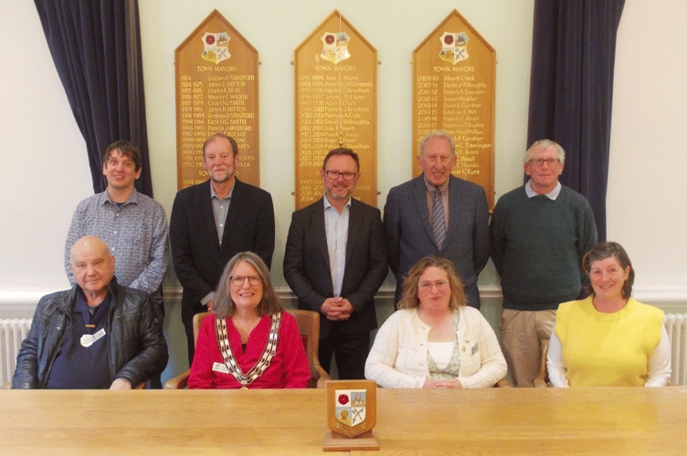 Alton Town Council 2026-27. From left - Back: Nick O'Brien, Don Hammond, Matthew Bayliss, Graham Hill  and Roger Lamb. Front: Chris Botten, Barbara Tansey, Annette Eyre and Lorna Woodcroft. Alton Town Hall, May 20th 2026.