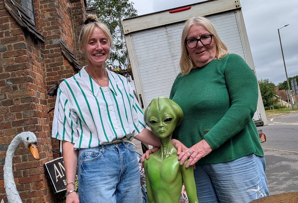 <p>Kelly Shirreffs and Sharon Wayte with the alien that sparked a little green man-hunt.</p>