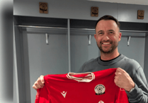 New boss gives his thoughts on Horndean to supporters