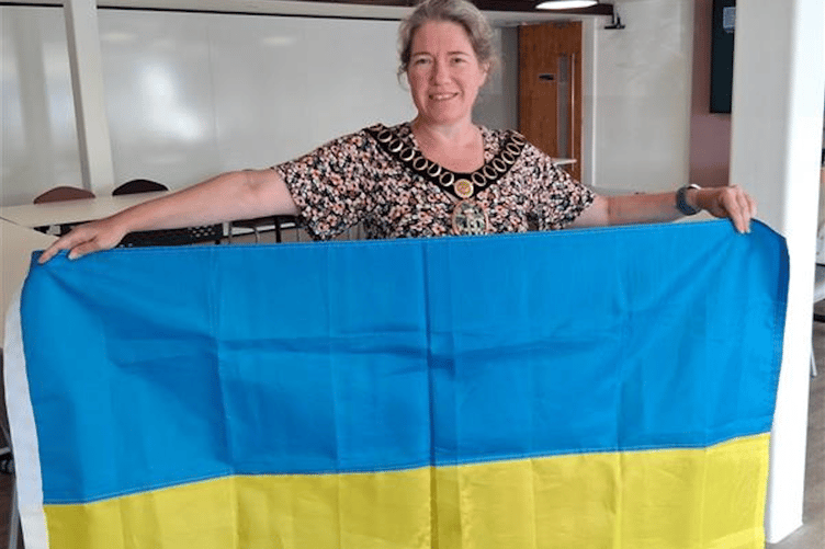 East Hampshire District Council chairwoman Cllr Penny Flux with the flag of Ukraine, August 24th 2026.