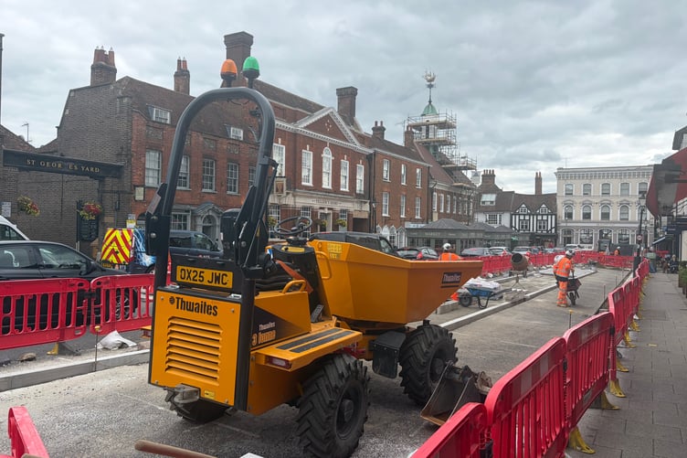 Castle Street roadworks in Farnham Town Centre