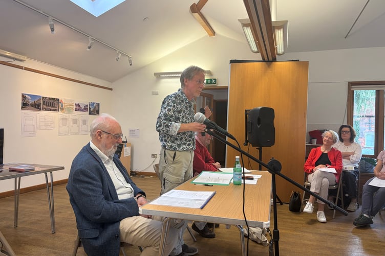 Public Forum on the Woolmead