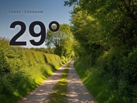 Farnham: sunny day, high of 29°C